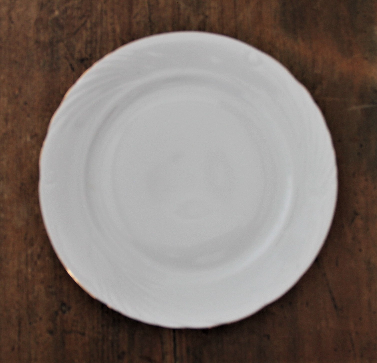 Assiette porcelaine blanche liseré or - D23cm