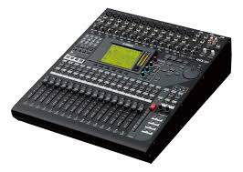 location console Yamaha 01V96i - 69,00€