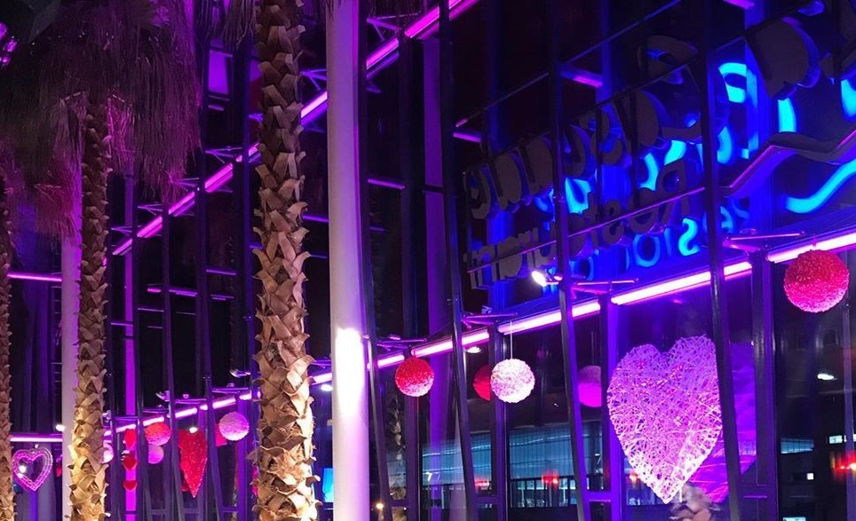 Location déco vitrine pour la St Valentin