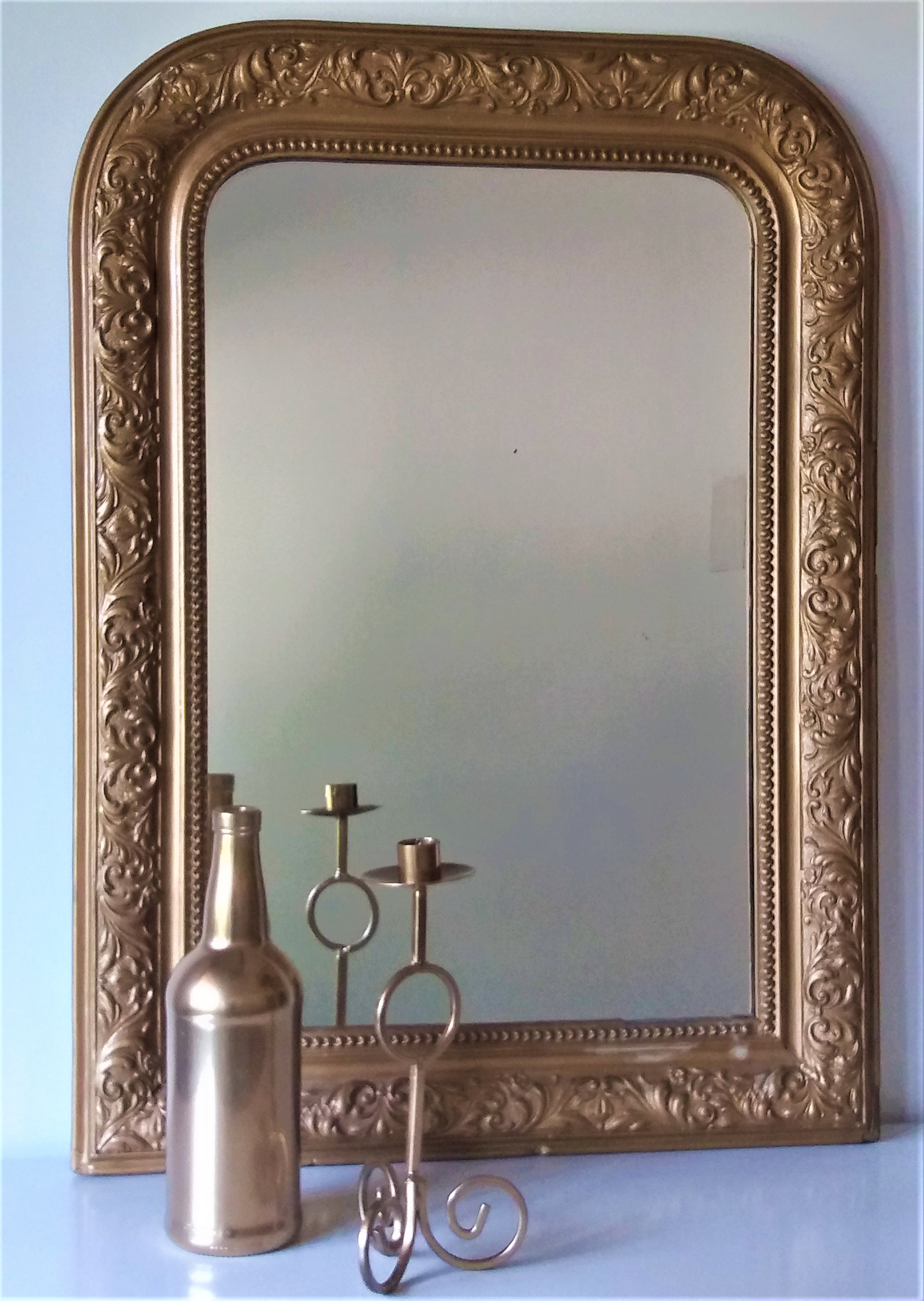 Miroir moulures or - Hauteur 77cm - Largeur 56cm