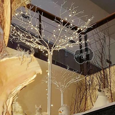 Arbre metal blanc a leds deco noel