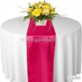 Chemin de table satin fushia